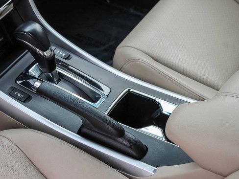 Used 2015 Honda Accord EX-L image 20