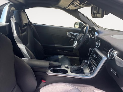 Used 2014 Mercedes-Benz SLK 250 image 13