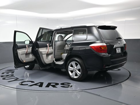 Used 2010 Toyota Highlander Limited image 28