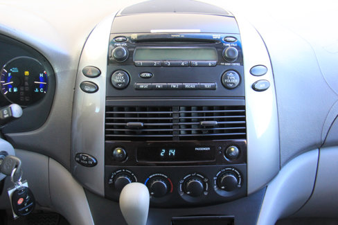 Used 2007 Toyota Sienna LE image 14