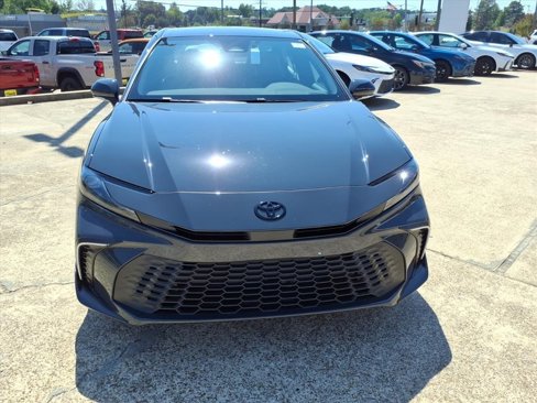 New 2025 Toyota Camry SE image 9