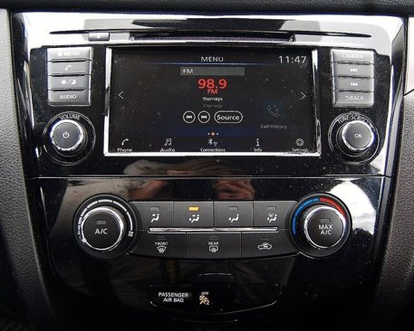 Used 2021 Nissan Rogue Sport S image 20