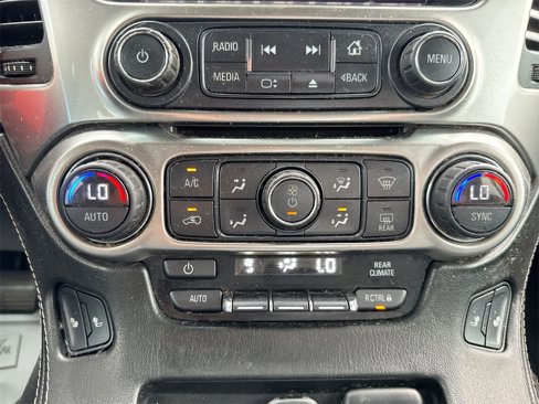Used 2015 Chevrolet Suburban LT image 25
