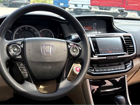 Used 2016 Honda Accord EX image 4