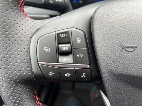 New 2025 Ford Escape ST-Line image 18