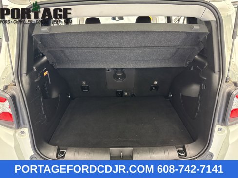 Used 2021 Jeep Renegade Latitude w/ Convenience Group image 44