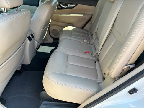 Certified 2019 Nissan Rogue SL w/ Premium Package image 21