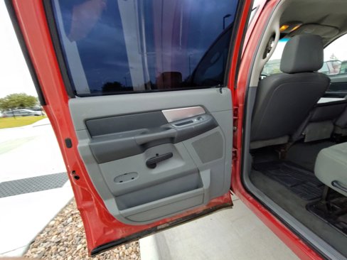 Used 2009 Dodge Ram 2500 Truck SLT image 10