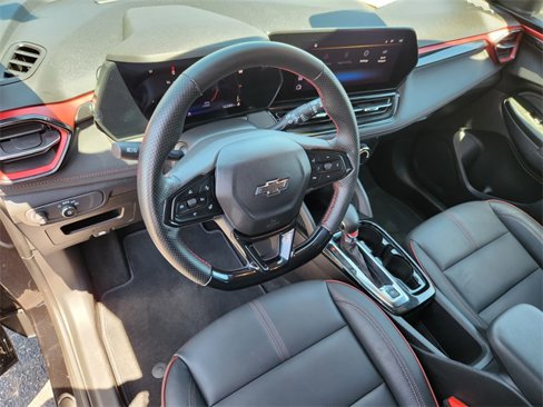 Used 2024 Chevrolet TrailBlazer RS image 8