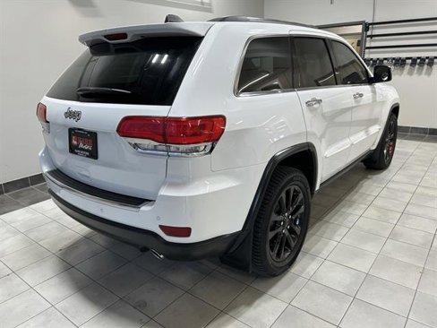 Used 2018 Jeep Grand Cherokee Limited image 4