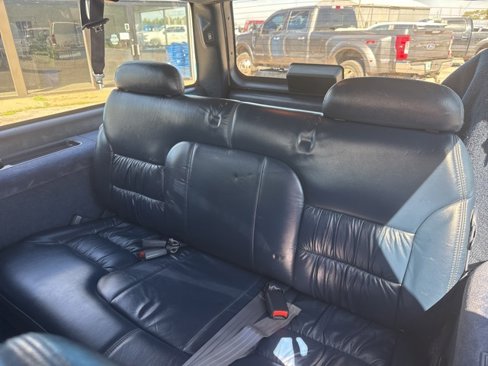 Used 1999 Chevrolet Suburban 2WD w/ Preferred Equipment Group 3 image 27
