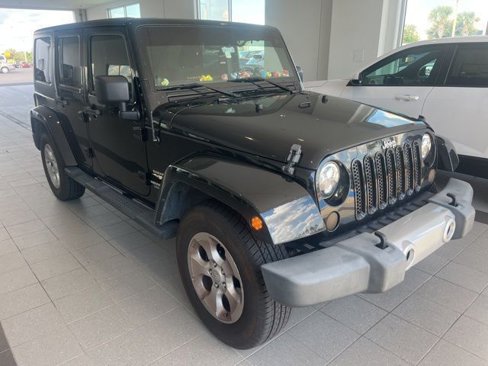 Used 2013 Jeep Wrangler Unlimited Sahara image 4