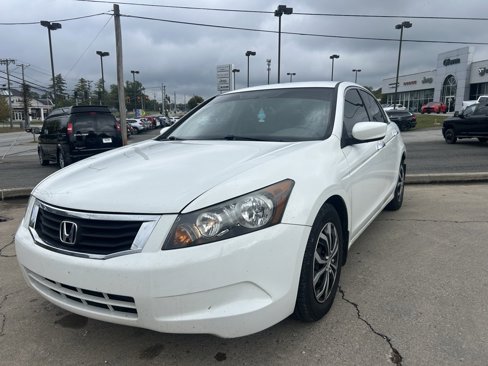 Used 2010 Honda Accord LX image 2