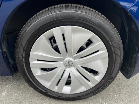 Used 2025 Nissan Leaf S image 51