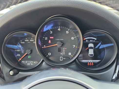 Certified 2021 Porsche Macan image 20