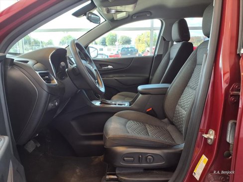 Used 2018 Chevrolet Equinox LT image 29