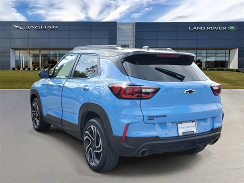 Used 2024 Chevrolet TrailBlazer RS w/ Convenience Package image 2
