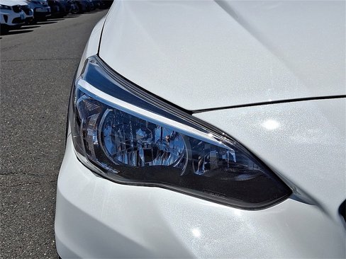 Used 2019 Subaru Crosstrek 2.0i Premium w/ Eyesight System image 9