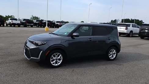 Used 2023 Kia Soul LX w/ Option Group 015 image 4