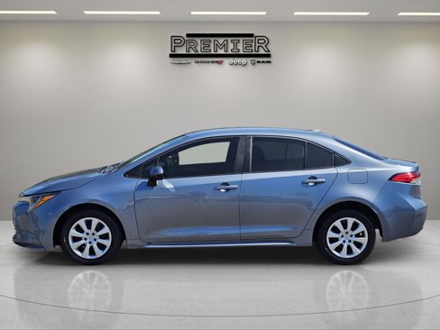 Used 2024 Toyota Corolla LE image 8