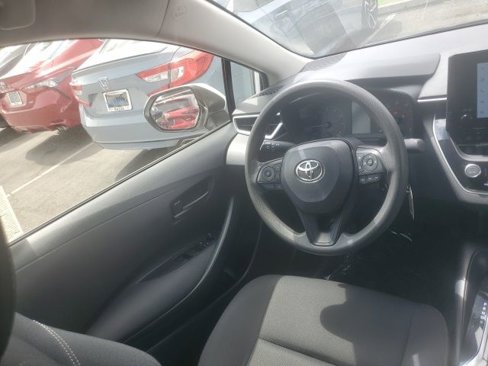 Used 2024 Toyota Corolla LE image 14