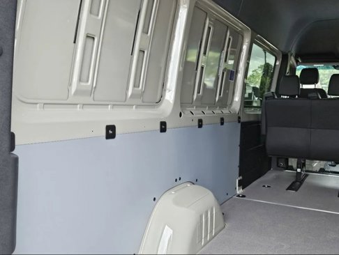 Used 2025 Mercedes-Benz Sprinter 2500 image 20