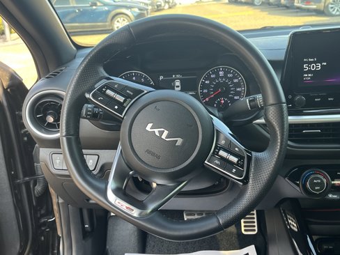 Used 2024 Kia Forte GT-Line w/ GT-Line Premium Package image 10