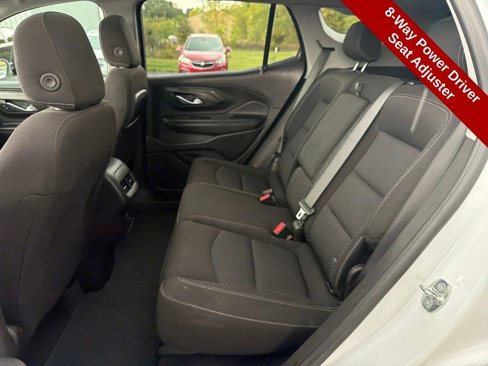 Used 2022 GMC Terrain SLE w/ Driver Convenience Package image 31
