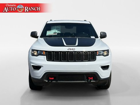 Used 2019 Jeep Grand Cherokee Trailhawk image 8