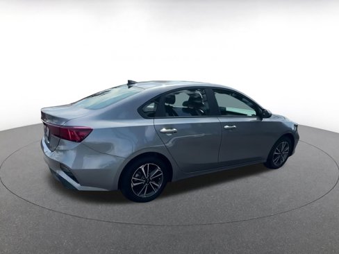 Used 2024 Kia Forte LXS image 14