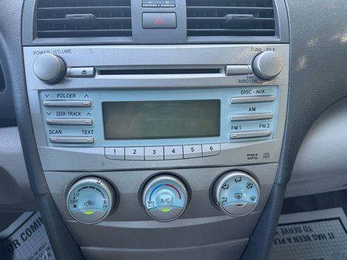 Used 2008 Toyota Camry image 32