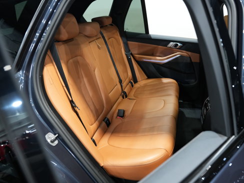 Used 2022 BMW X5 xDrive40i w/ M Sport Package image 38