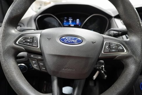 Used 2017 Ford Focus SEL w/ Interior Protection Package image 20
