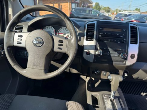 Used 2012 Nissan Frontier SV w/ Sport Appearance Pkg image 34