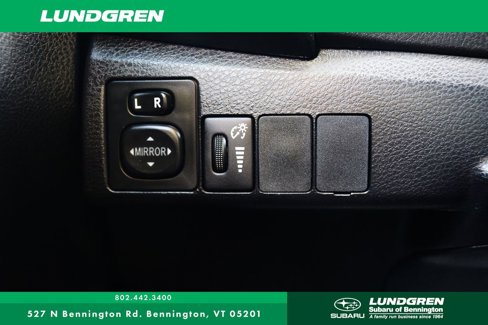 Used 2015 Toyota Corolla L image 14