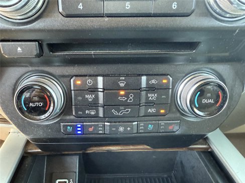 Used 2018 Ford F150 Lariat w/ Equipment Group 502A Luxury image 10