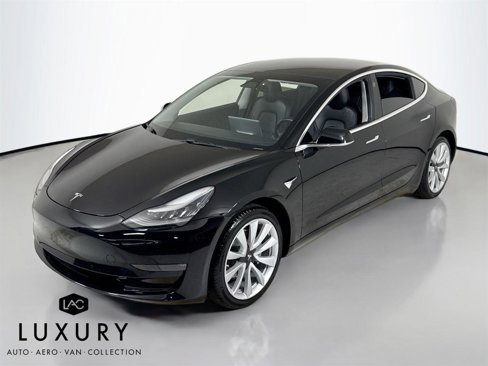 Used 2019 Tesla Model 3 Mid Range image 2