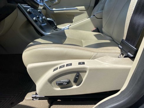 Used 2015 Volvo XC60 T5 Premier Plus image 22