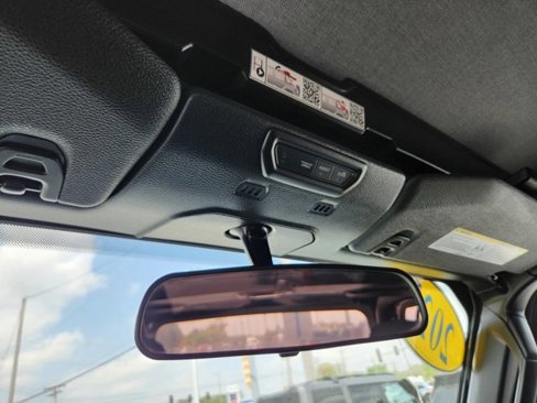 Used 2022 Jeep Wrangler Willys image 16