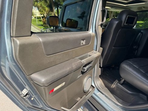 Used 2006 HUMMER H2 image 21