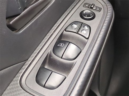 Used 2021 Nissan Versa S image 18