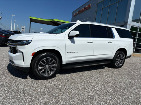 Used 2021 Chevrolet Suburban LT w/ Rear Media and Nav Package image 10