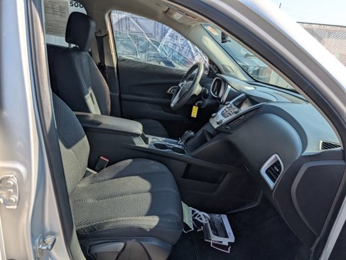 Used 2016 Chevrolet Equinox LT image 18