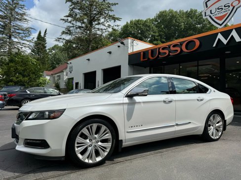 Used 2017 Chevrolet Impala Premier w/ Enhanced Convenience Package image 3