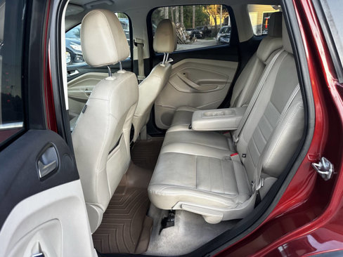 Used 2015 Ford Escape Titanium image 14