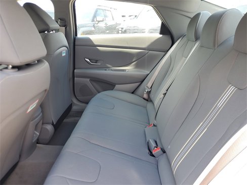 New 2025 Hyundai Elantra Sport image 8