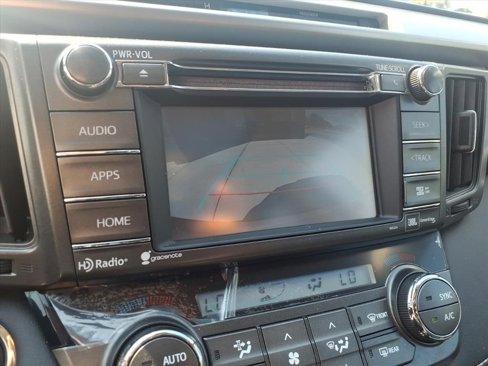 Used 2015 Toyota RAV4 Limited image 18