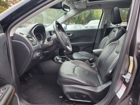 Used 2018 Jeep Compass Limited image 15