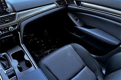 Used 2021 Honda Accord LX image 24