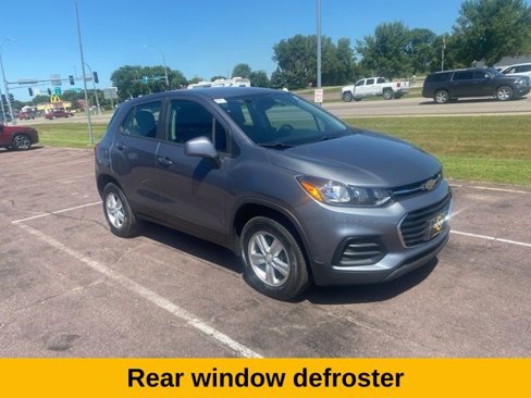 Used 2020 Chevrolet Trax LS image 9